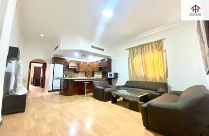 Apartment - 2 Bedrooms - 2 Bathrooms for rent in Al Juffair - Capital Governorate