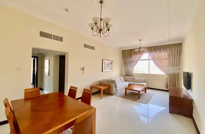 Apartment - 2 Bedrooms - 2 Bathrooms for rent in Segaya - Manama - Capital Governorate