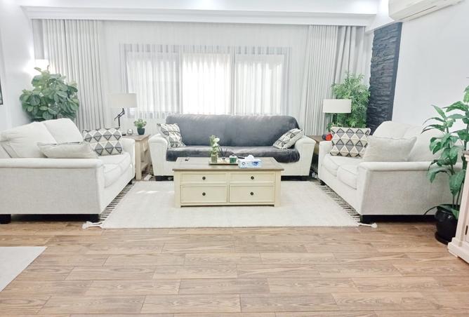 959596 - Property Image 2