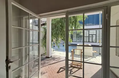 Retail - Studio - 2 Bathrooms for rent in Adliya - Manama - Capital Governorate