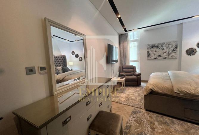 961832 - Property Image 2