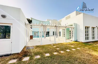 Villa - 5 Bedrooms - 7 Bathrooms for rent in Riffa Views - Riffa - Southern Governorate