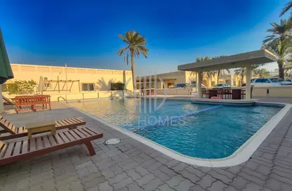 فيلا - 4 غرف نوم - 3 حمامات للايجار في الجنبية - المحافظة الشمالية