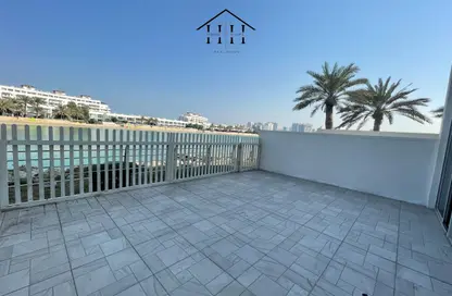 فيلا - 3 غرف نوم - 4 حمامات للايجار في اللاجون - أمواج - المحرق