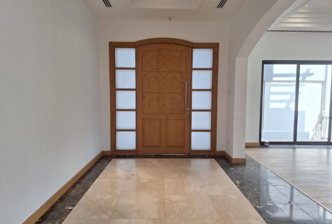 963789 - صورة العقار 2