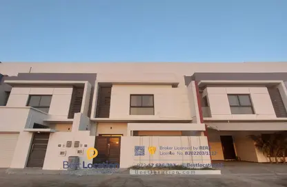 Villa - 4 Bedrooms - 5 Bathrooms for sale in Salmabad - Central Governorate