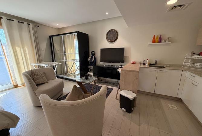 991671 - Property Image 3