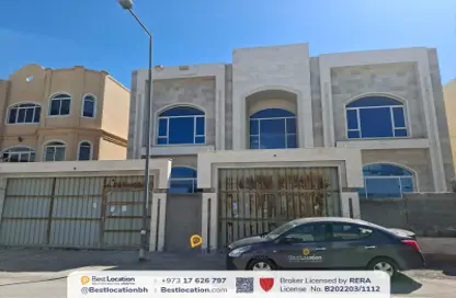 فيلا - 6 غرف نوم - 6 حمامات للبيع في توبلي - المحافظة الوسطى