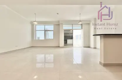 Apartment - 2 Bedrooms - 3 Bathrooms for sale in Sanabis - Manama - Capital Governorate Apartment - 2 Bedrooms - 3 Bathrooms for sale in Sanabis - Manama - Capital Governorate