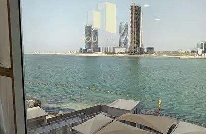 Apartment - 2 Bedrooms - 2 Bathrooms for rent in Reef Island - Capital Governorate