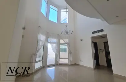 Villa - 4 Bedrooms - 5 Bathrooms for rent in Hamala - Northern Governorate