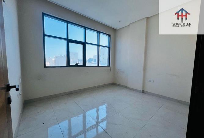 966278 - Property Image 2