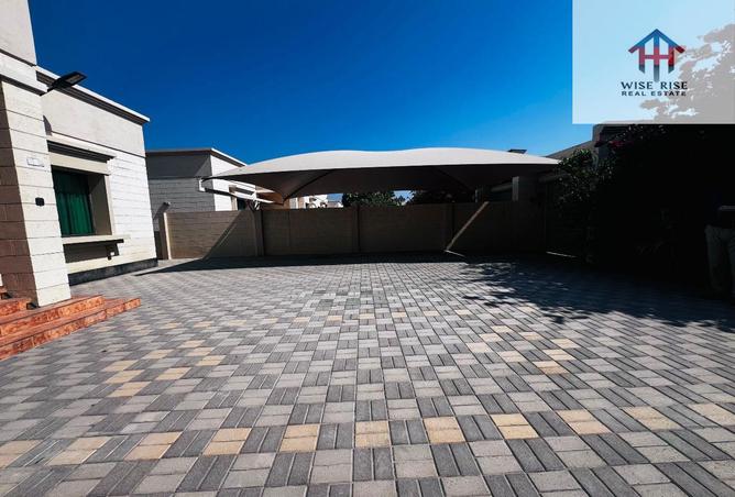 973401 - Property Image 2