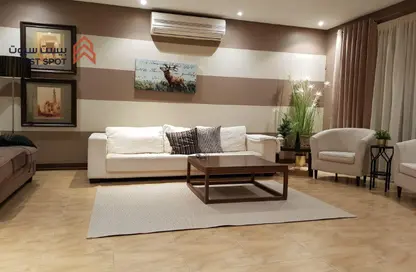 Villa - 5 Bedrooms - 4 Bathrooms for sale in Bu Quwah - Northern Governorate