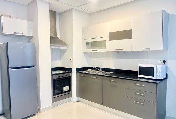 992033 - Property Image 2