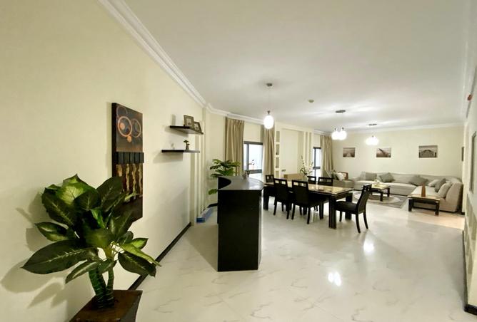 975872 - Property Main Image