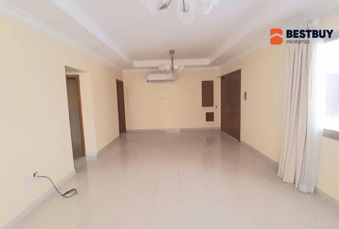 988948 - Property Image 2