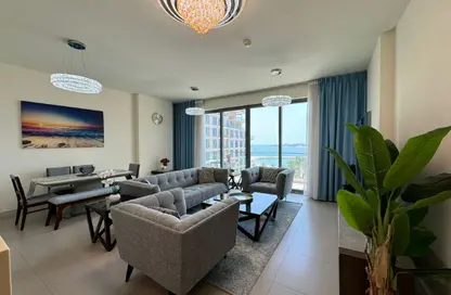 Apartment - 3 Bedrooms - 4 Bathrooms for sale in Al Juffair - Capital Governorate