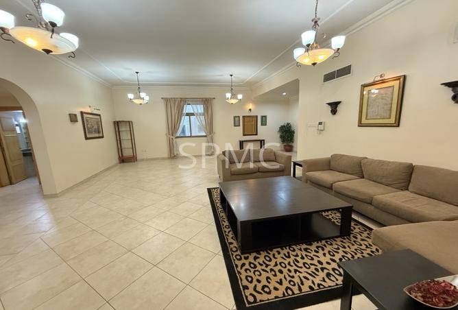 960449 - Property Main Image