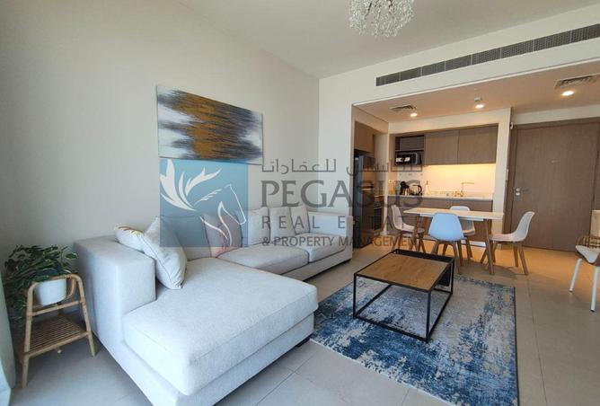 967383 - Property Image 2