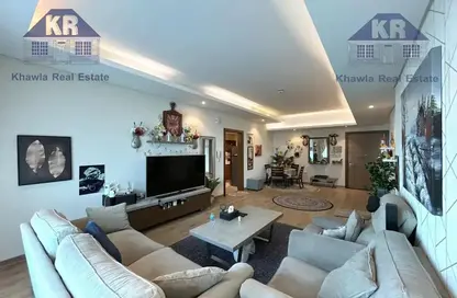 Apartment - 2 Bedrooms - 3 Bathrooms for sale in Al Juffair - Capital Governorate