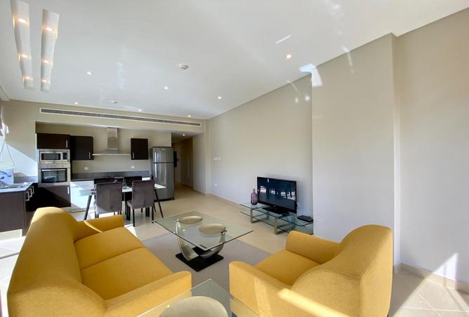 975709 - Property Image 3