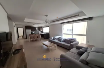 Apartment - 2 Bedrooms - 2 Bathrooms for rent in Seef - Capital Governorate
