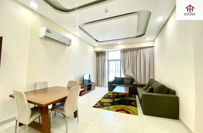 Apartment - 2 Bedrooms - 2 Bathrooms for rent in Seef - Capital Governorate