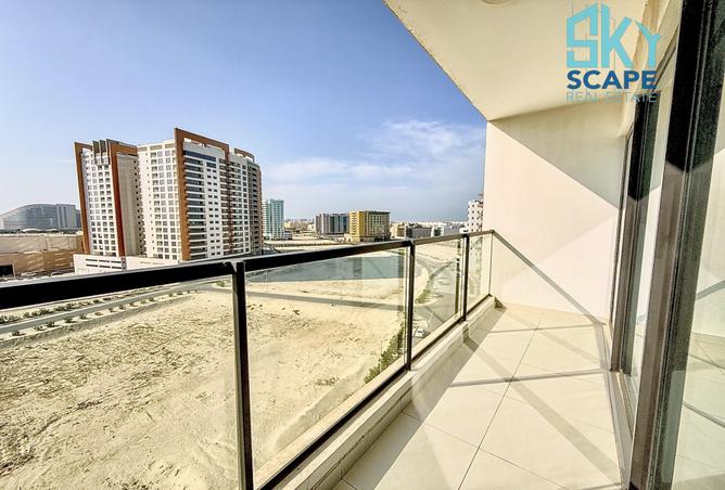 982380 - Property Image 2