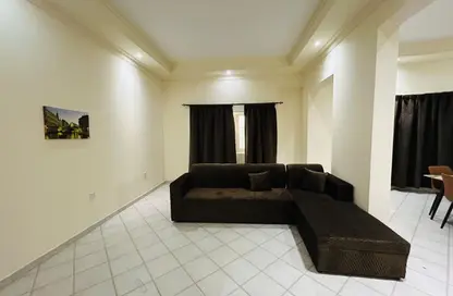 Apartment - 2 Bedrooms - 3 Bathrooms for rent in Al Juffair - Capital Governorate Apartment - 2 Bedrooms - 3 Bathrooms for rent in Al Juffair - Capital Governorate