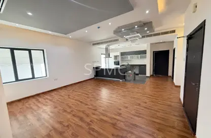 Apartment - 3 Bedrooms - 3 Bathrooms for rent in Tubli - Central Governorate
