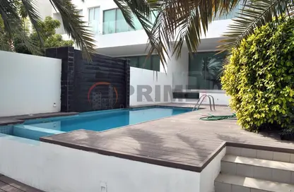 Pool image for: Villa - 7 Bedrooms for sale in Amwaj Islands - Muharraq Governorate, Image 1