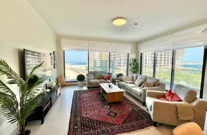 Apartment - 3 Bedrooms - 3 Bathrooms for rent in Marassi Al Bahrain - Diyar Al Muharraq - Muharraq Governorate