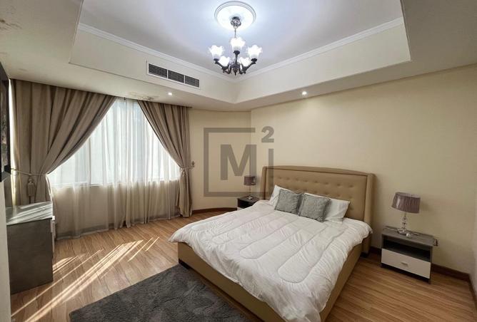 964870 - Property Image 2
