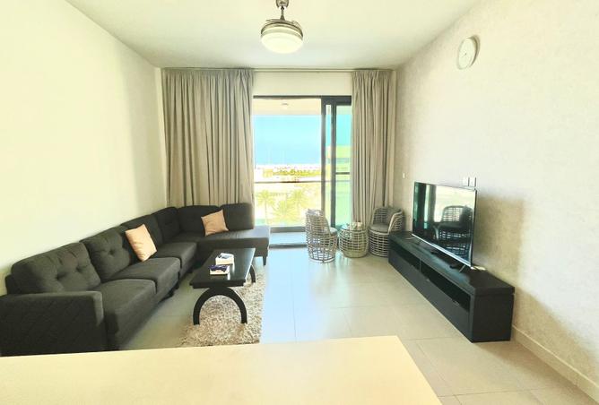 962695 - Property Image 2