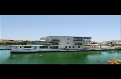 فيلا - 5 غرف نوم - 5 حمامات للبيع في شارع أمواج - أمواج - المحرق