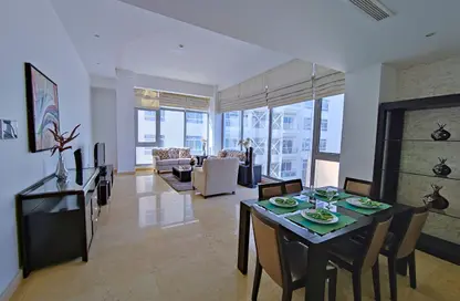 Apartment - 2 Bedrooms - 3 Bathrooms for rent in Al Juffair - Capital Governorate