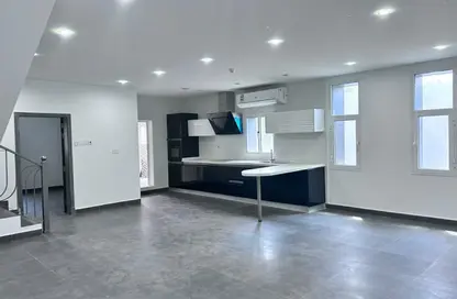 Apartment - 3 Bedrooms - 3 Bathrooms for rent in Janabiya - Northern Governorate