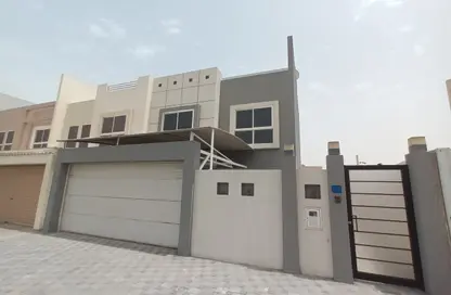 Villa - 3 Bedrooms - 3 Bathrooms for rent in Tubli - Central Governorate