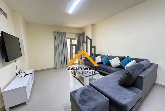 912518 - Property Image 2