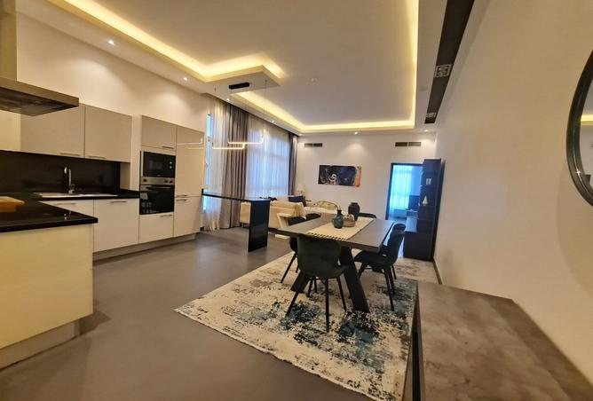 984625 - Property Image 2