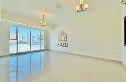 Apartment - 2 Bedrooms - 2 Bathrooms for rent in Hidd - Muharraq Governorate