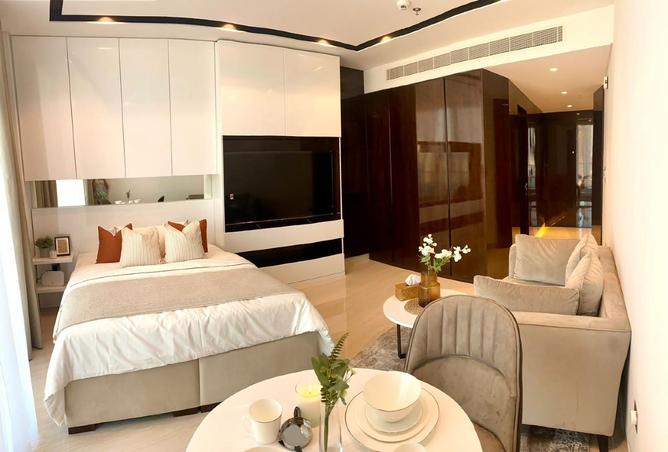 960913 - Property Image 3