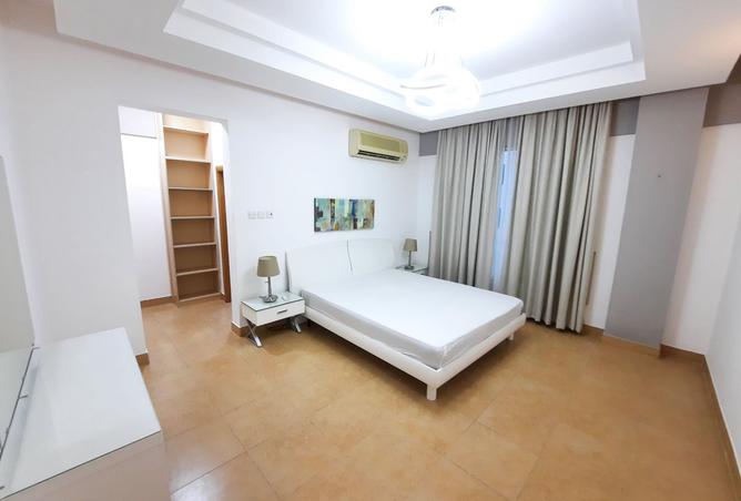 971679 - Property Image 2