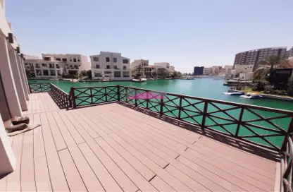 Villa - 4 Bedrooms - 3 Bathrooms for rent in Al Marsa Floating City - Amwaj Islands - Muharraq Governorate