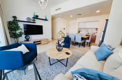 Apartment - 2 Bedrooms - 2 Bathrooms for rent in Marassi Boulevard - Diyar Al Muharraq - Muharraq Governorate