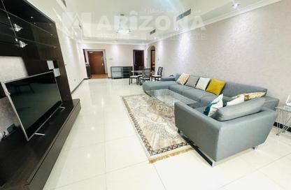 Apartment - 3 Bedrooms - 3 Bathrooms for rent in Al Juffair - Capital Governorate