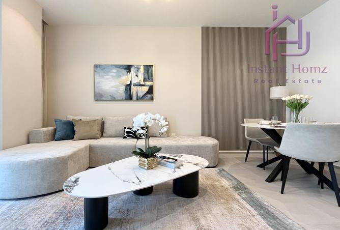 972587 - Property Image 2