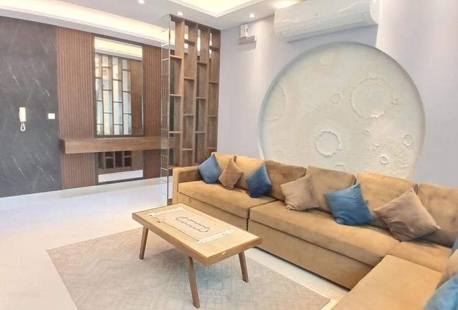 985666 - Property Main Image