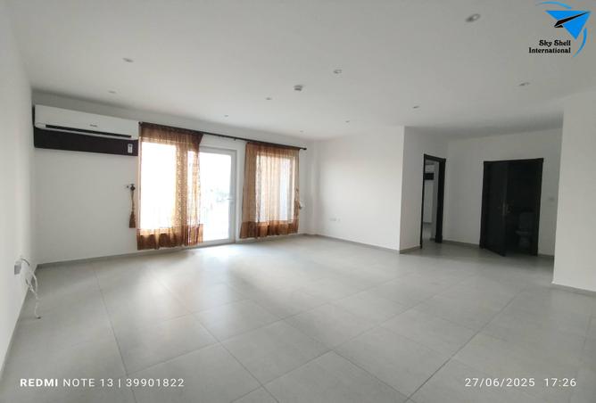 958688 - Property Image 2